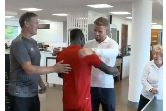 Liverpool- Arrivée de Sadio Mane à Melwood