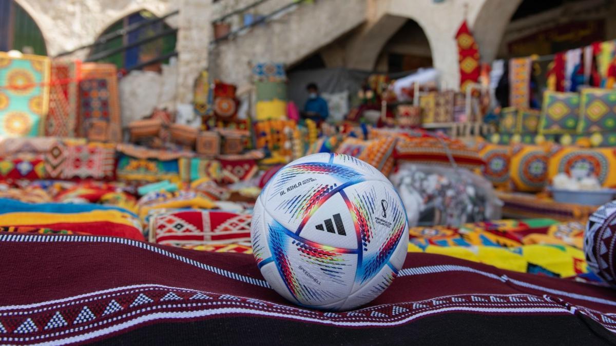 La FIFA dévoile Al Rihla (le voyage), ballon de la Coupe du monde 2022 au  Qatar 