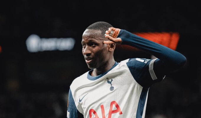 Mercato : Brentford et Galatasaray s’intéressent à Pape Matar Sarr