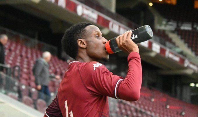 Relégation du FC Metz: Bouna Sarr entre regrets et espoir pour l’avenir