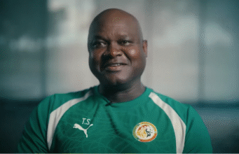 Tony Sylva se remémore l’exploit de 2002 avant les retrouvailles entre le Sénégal et la France au Mondial 2026