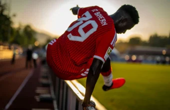 Bara Sapoko Ndiaye prêt à bousculer le milieu de terrain de Vincent Kompany